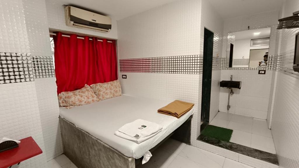 Hotel Janata Bombay Exterior foto